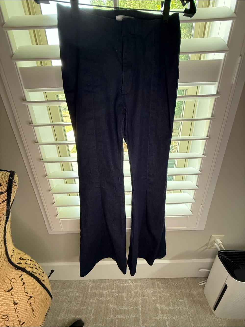 Frame Flared Front Pleat Jeans - Picture 12 of 12